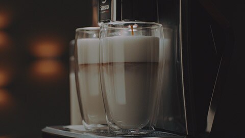 Zet 2 koppen koffie tegelijkertijd met de latte duo-functie