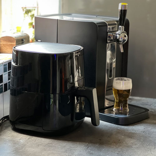 Airfryer en PerfectDraft zijaanzicht