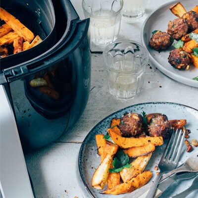 Groentefrites met gehaktballetjes