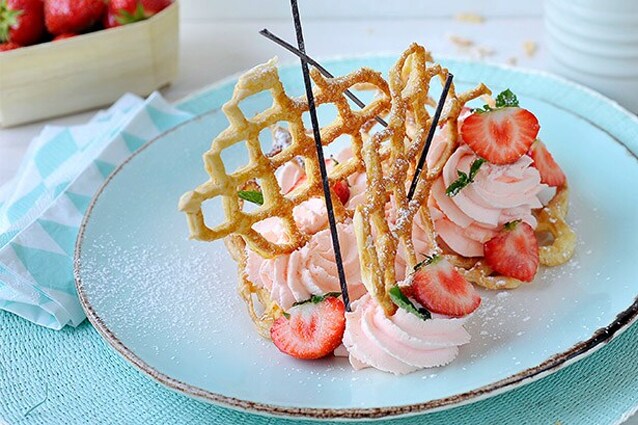 Aardbei millefeuille