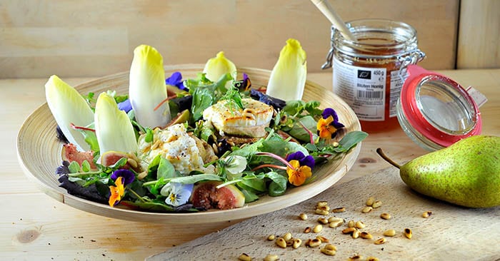 Geitenkaassalade met peer