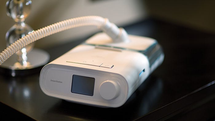 Philips geeft een update over het Philips Respironics test- en onderzoeksprogramma van het PE-PUR-geluiddempend schuim