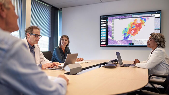 Philips en Ibex zetten in op betere patiëntenzorg door samenwerking uit te breiden en pathologie werkprocessen met AI te verbeteren