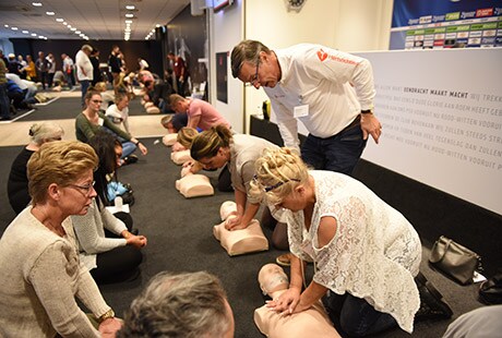 philips foundation reanimatietraining (opent in een nieuw tabblad)