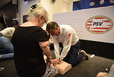philips foundation reanimatietraining (opent in een nieuw tabblad)