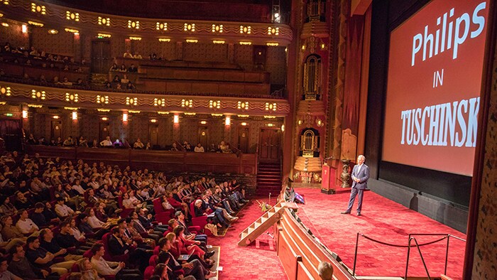 Frans van Houten geeft MBA-masterclass over ‘purpose’, bedrijfsstrategie en kunstmatige intelligentie