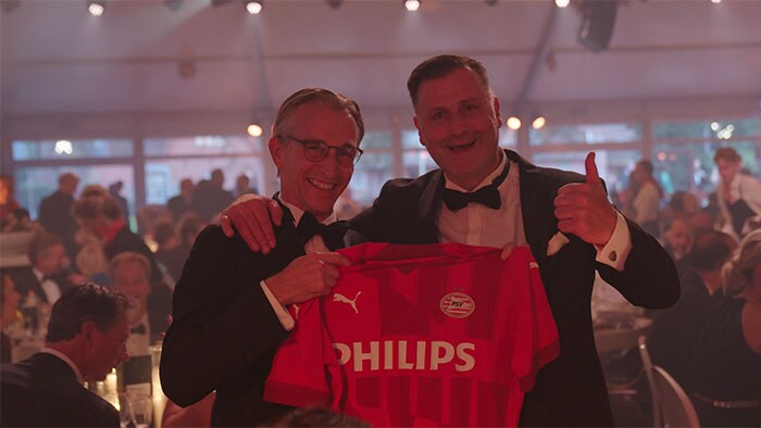 Een onvergetelijke verrassing voor de grootste PSV-fan binnen Philips
