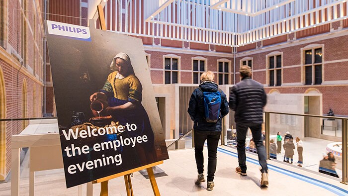 Verwondering, dankbaarheid en nieuwe melkmeisjes tijdens de exclusieve employee evening in het Rijksmuseum