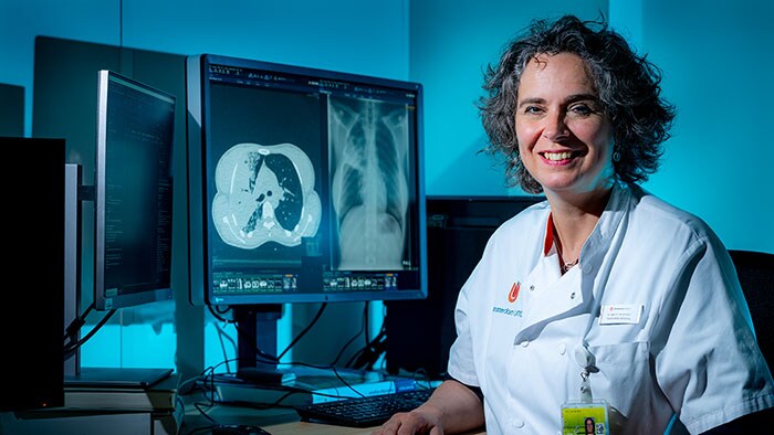 Inge van den Berk wint Frederik Philipsprijs voor baanbrekend onderzoek naar inzet van verbeterde diagnostiek