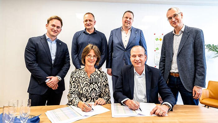 Ondertekening samenwerking tussen het Slingeland Ziekenhuis en Philips -  