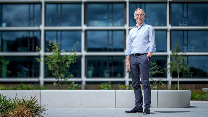 Roy Jakobs in de Telegraaf: 'Bedrijven moeten ook bruggenbouwers zijn'