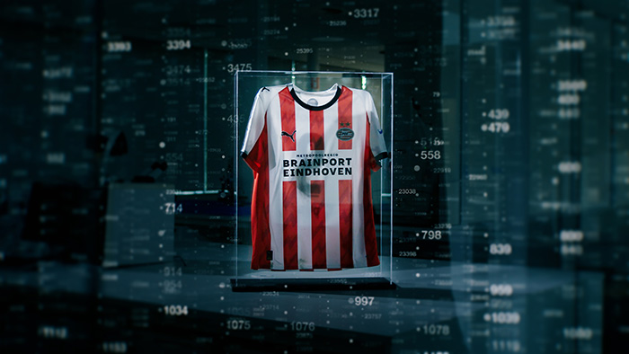 PSV gaat als eerste Nederlandse voetbalclub gebruik maken van geavanceerde AI-technologie van Philips om aankomende overbelasting of infecties te voorspellen. -  