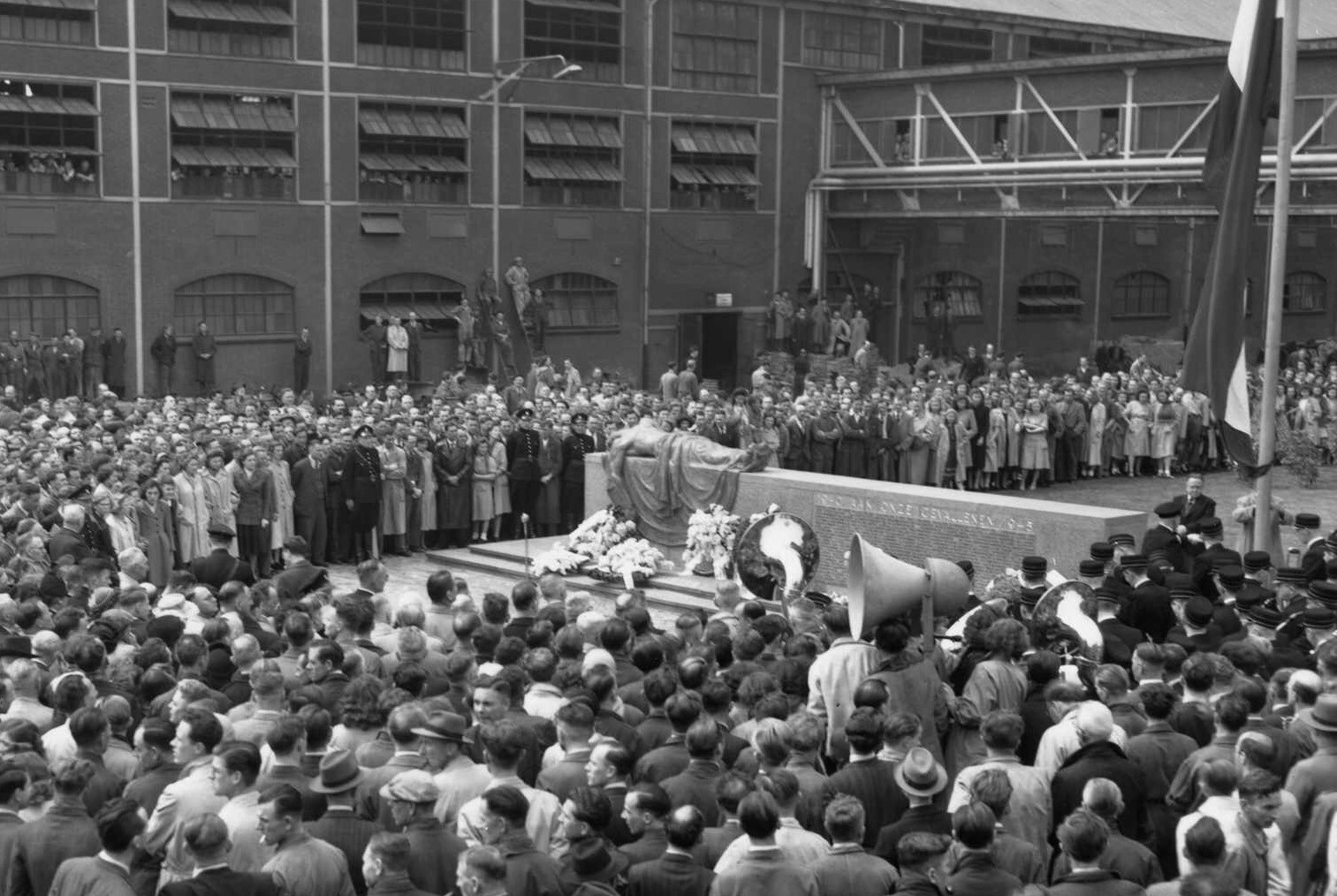 The April-May strikes of 1943 in Eindhoven