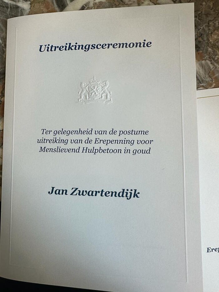 Erepenning voor verzetsheld Jan Zwartendijk