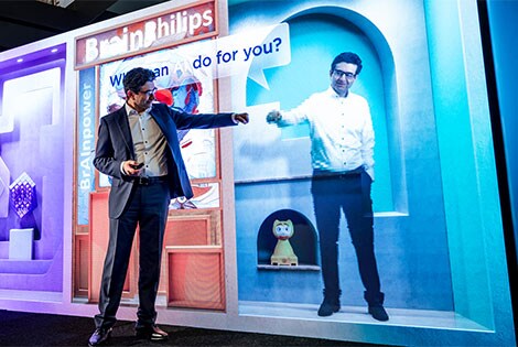 Exhibition brAInpower opened by Shez Partovi with support from virtual assistant AI